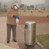 室內戶外不銹鋼垃圾箱怎么消毒？