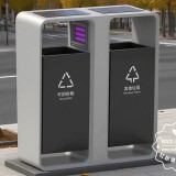 太陽能滅蚊燈與不銹鋼分類垃圾桶的智慧融合