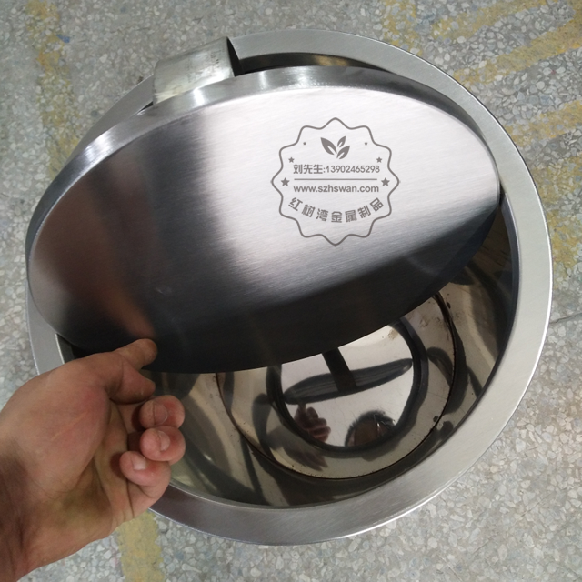 不銹鋼圓形翻蓋垃圾桶圖片003