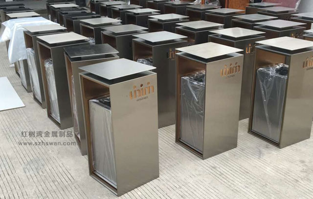 不銹鋼垃圾桶和鋼制垃圾桶有什么區別?