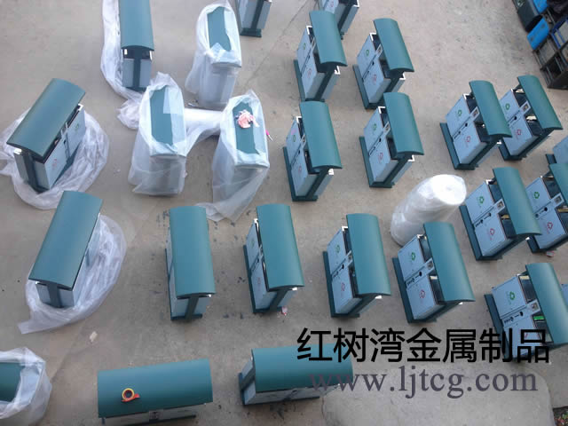 不銹鋼垃圾桶和鋼制垃圾桶有什么區別?