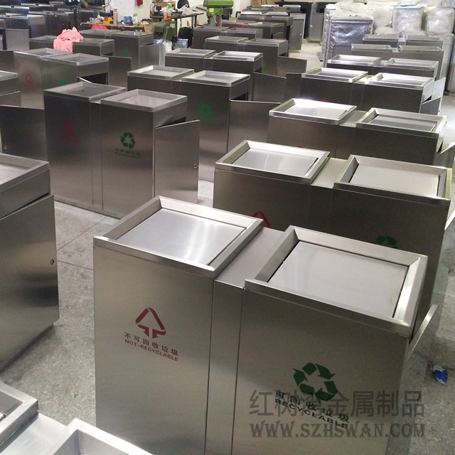 生產車間不銹鋼垃圾桶