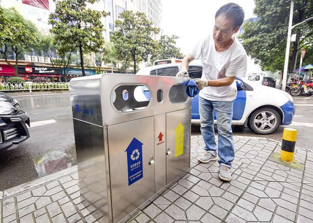 分類不銹鋼果皮箱