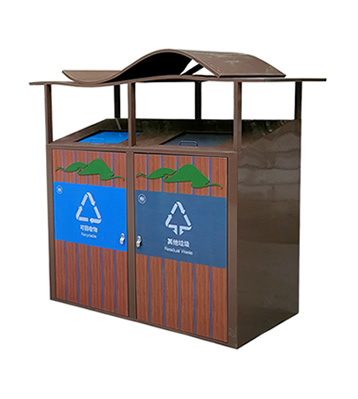 深圳梧桐山景區(qū)轉(zhuǎn)木紋不銹鋼分類(lèi)垃圾桶